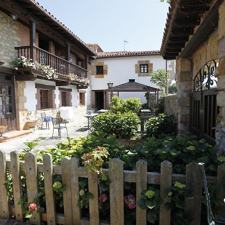 Apartamentos Camino Del Norte Кобресес Экстерьер фото