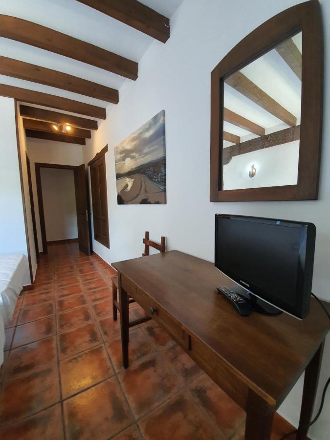 Apartamentos Camino Del Norte Кобресес Экстерьер фото