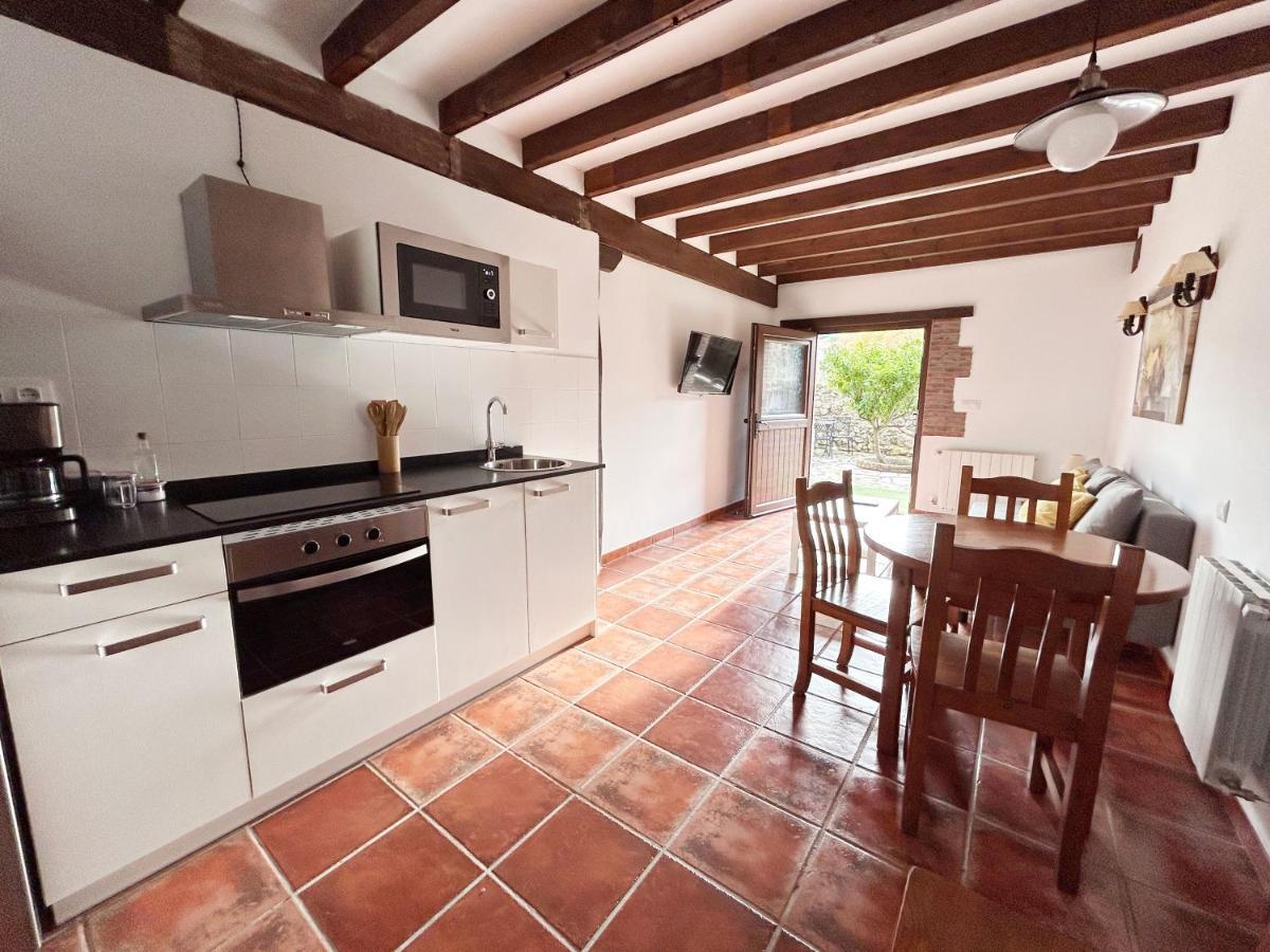 Apartamentos Camino Del Norte Кобресес Экстерьер фото