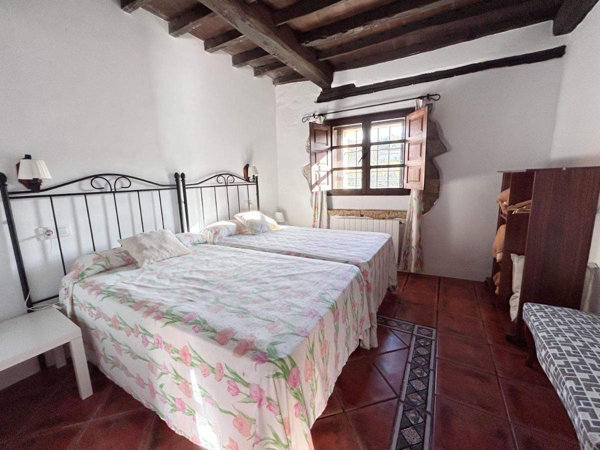 Apartamentos Camino Del Norte Кобресес Экстерьер фото