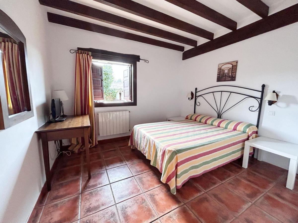 Apartamentos Camino Del Norte Кобресес Экстерьер фото